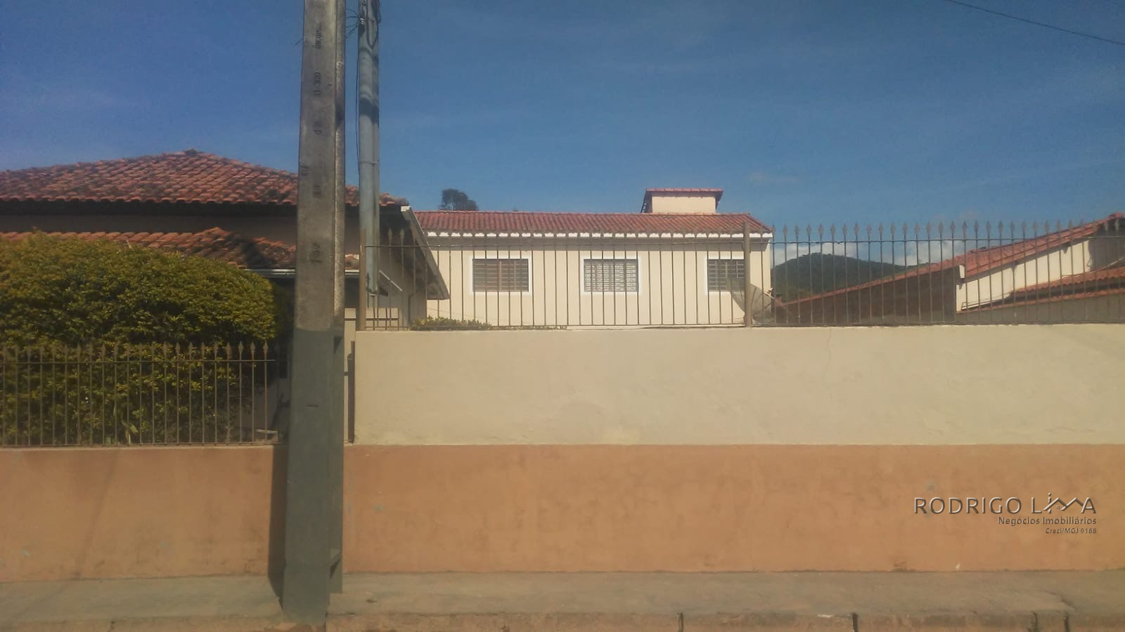 Linda pousada para venda em Passa Quatro - MG