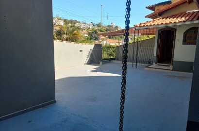 Casa para venda em bairro nobre de São Lourenço MG