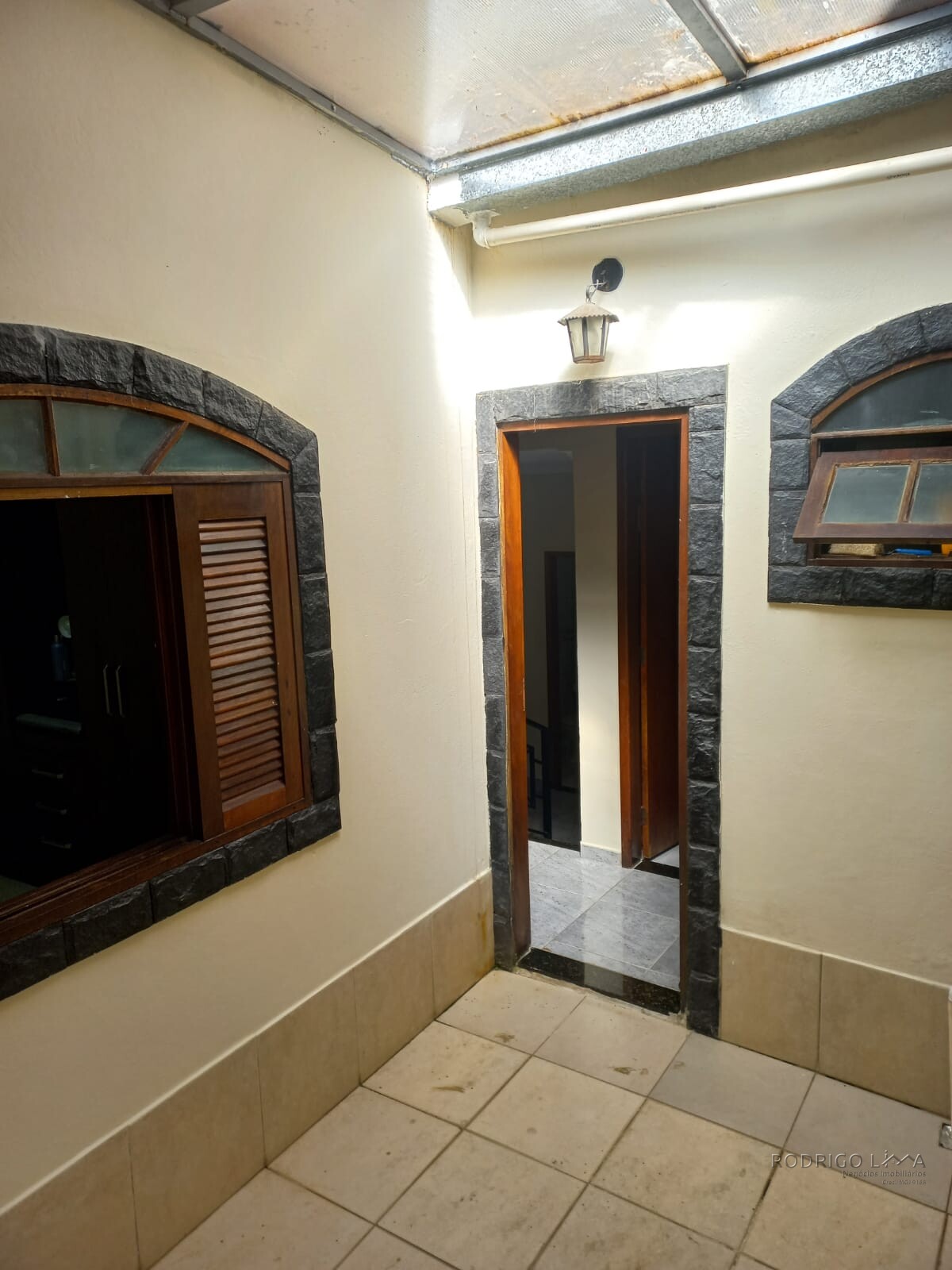 Casa para venda em bairro nobre de São Lourenço MG