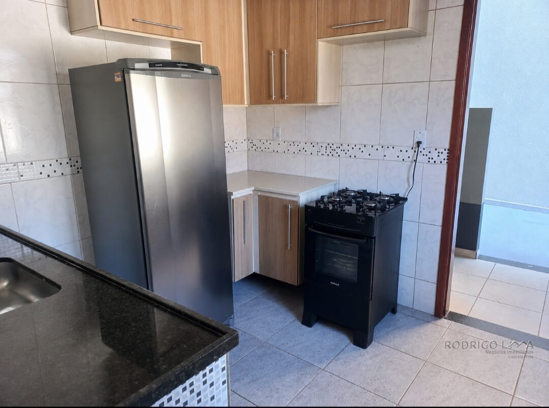 Casa para venda em bairro nobre de São Lourenço MG