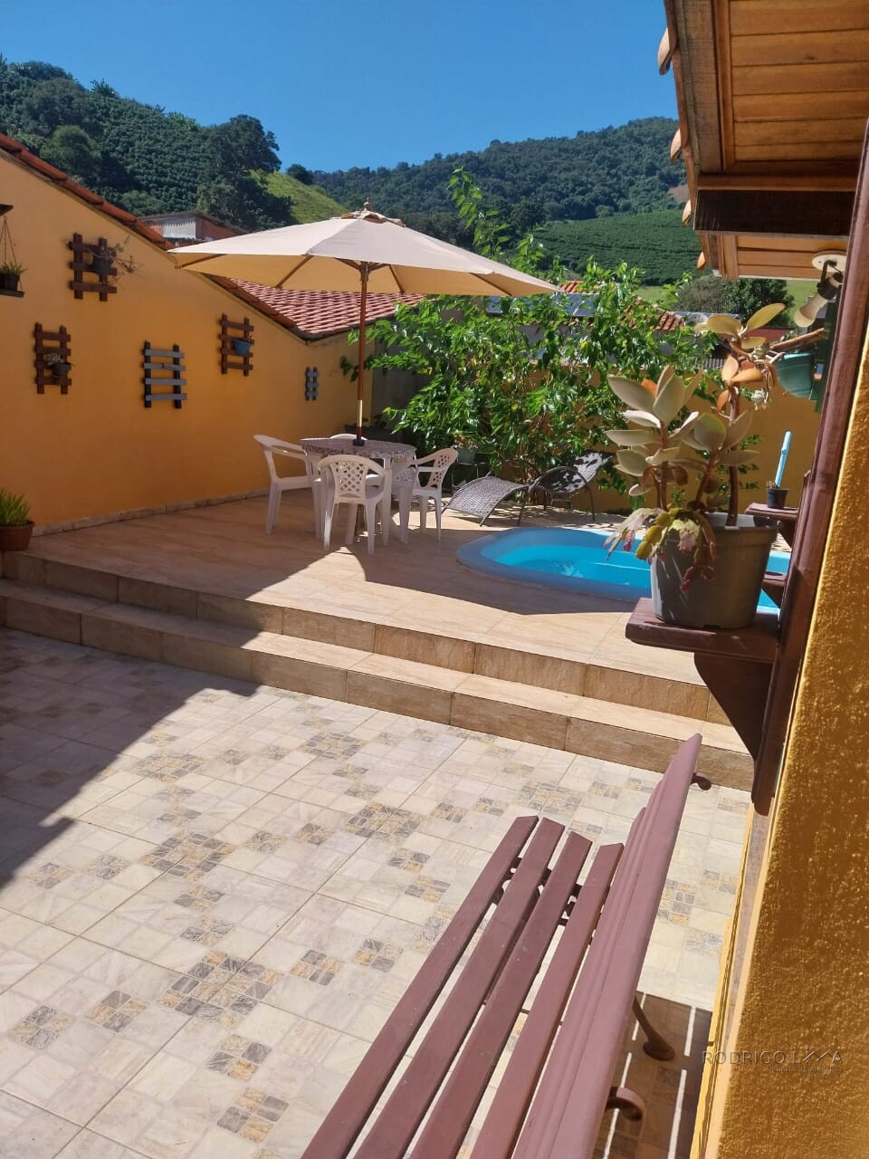 Casa para venda em Dom Viçoso MG