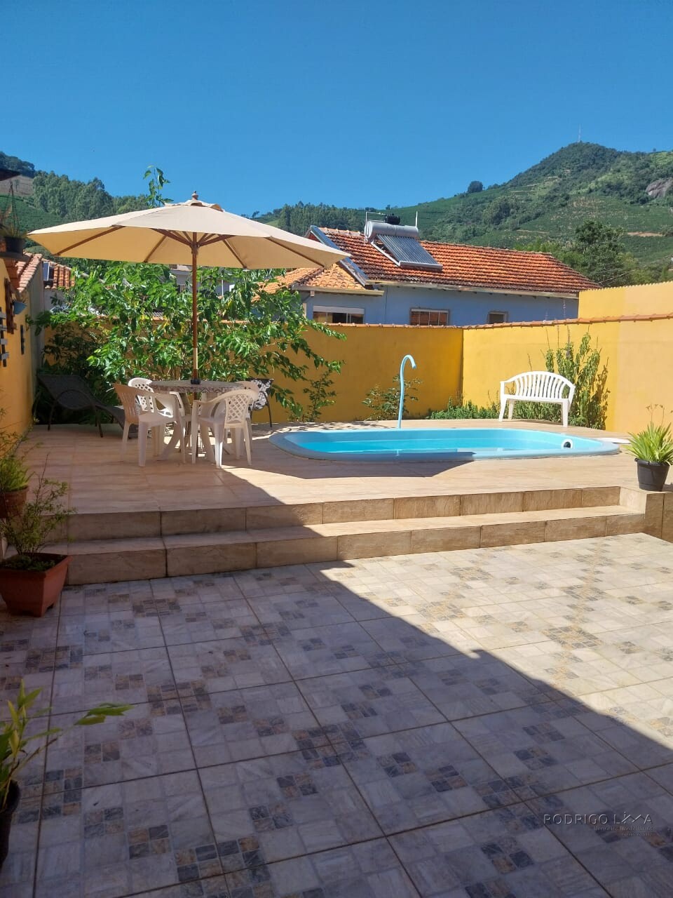 Casa para venda em Dom Viçoso MG