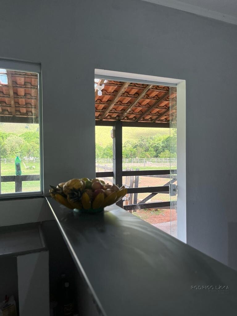 Linda chácara para venda a 15 minutos de São Lourenço MG.