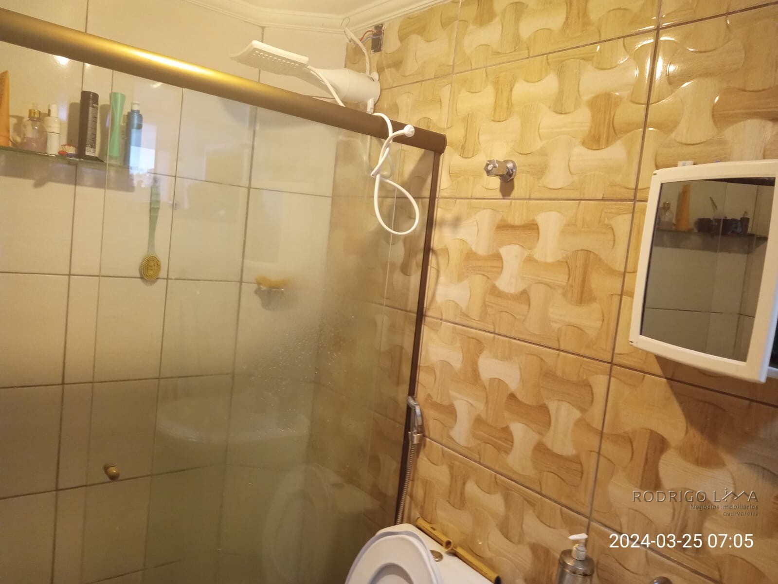 Lindo Sobrado para venda em São Lourenço MG.