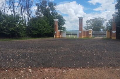 Fazenda para venda na região de Cajuru SP