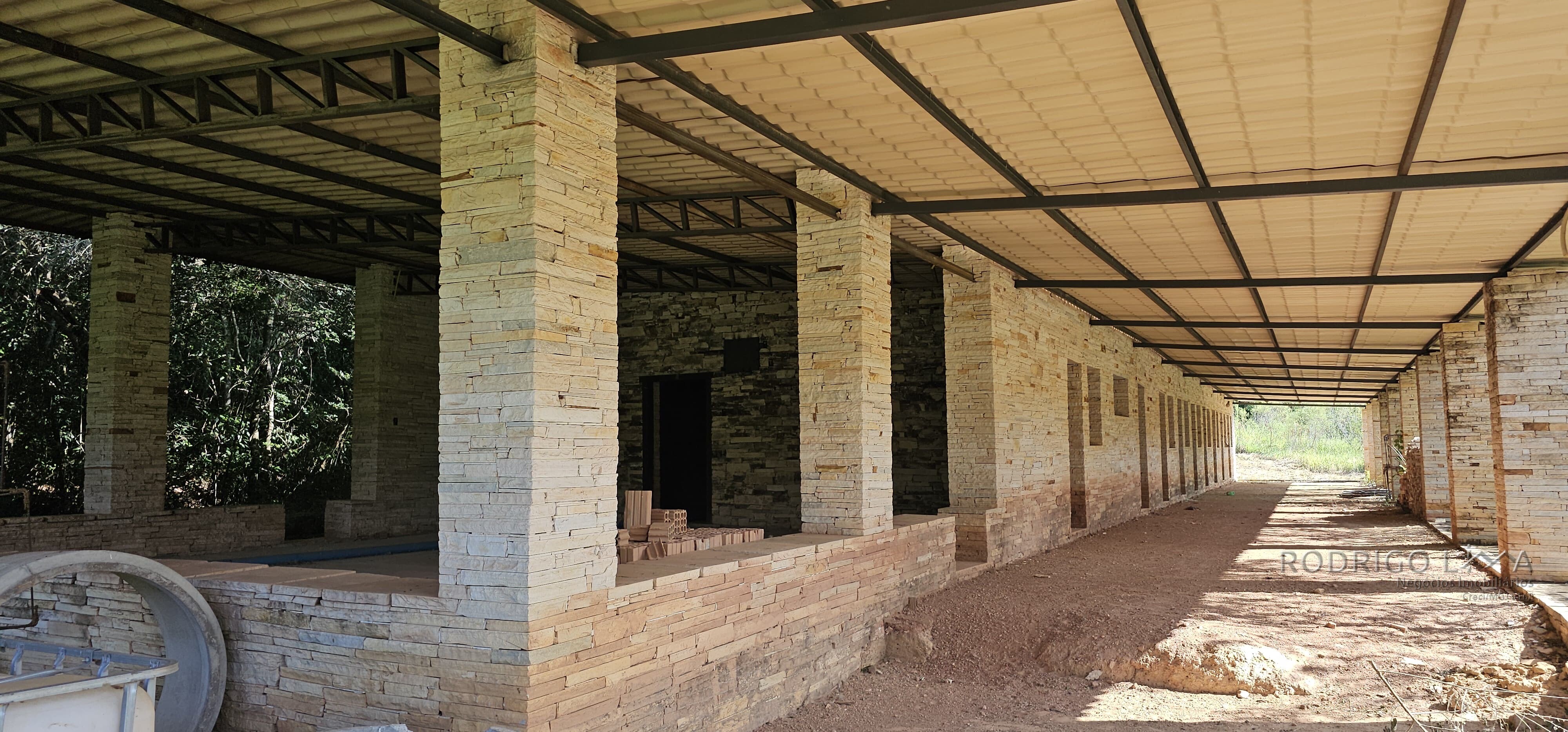 Linda Propriedade Para Venda Em São Tomé Das Letras - Mg.