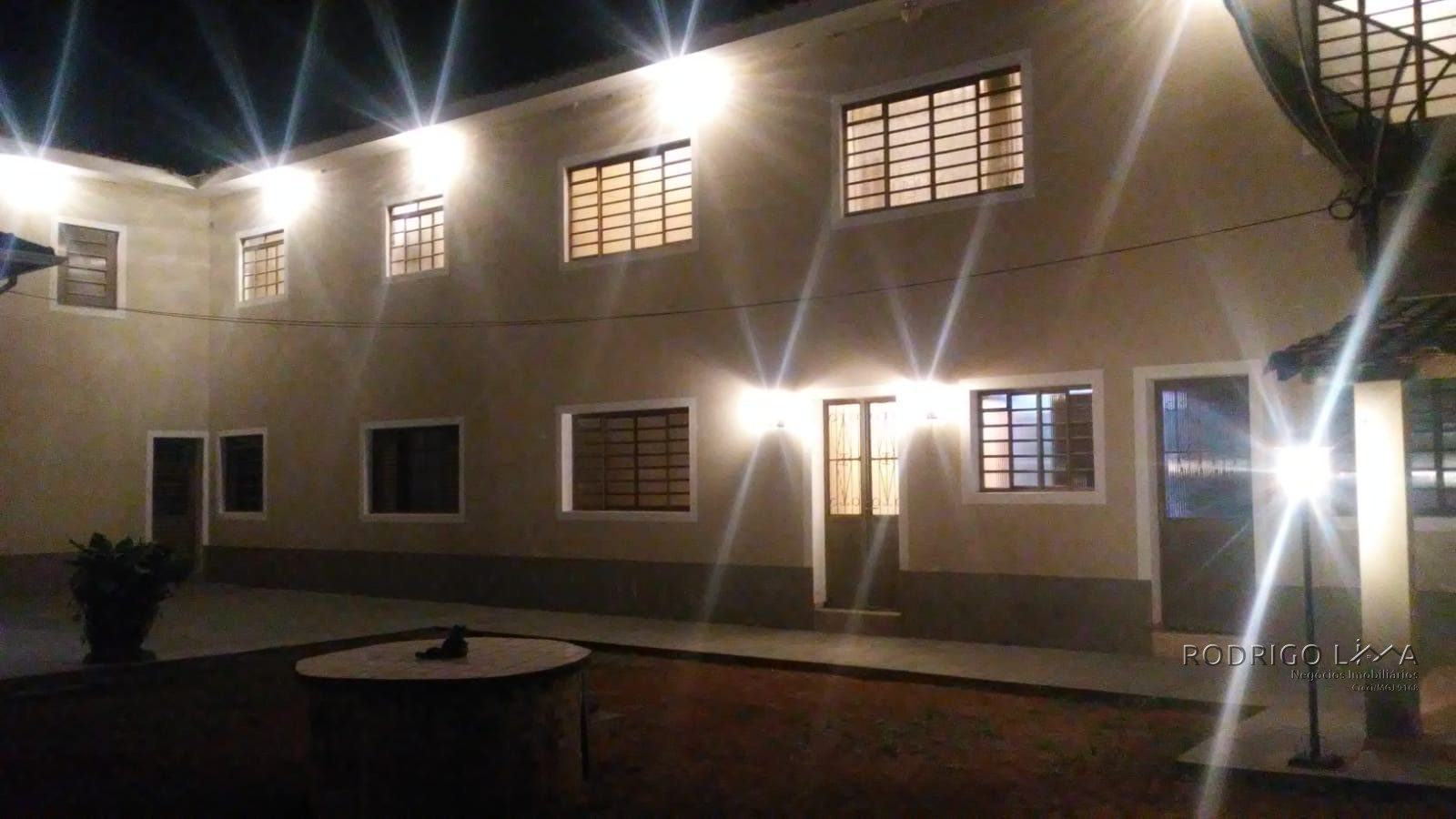 Linda pousada para venda em Passa Quatro - MG