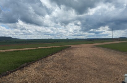 Fazenda para venda na região de Cajuru SP