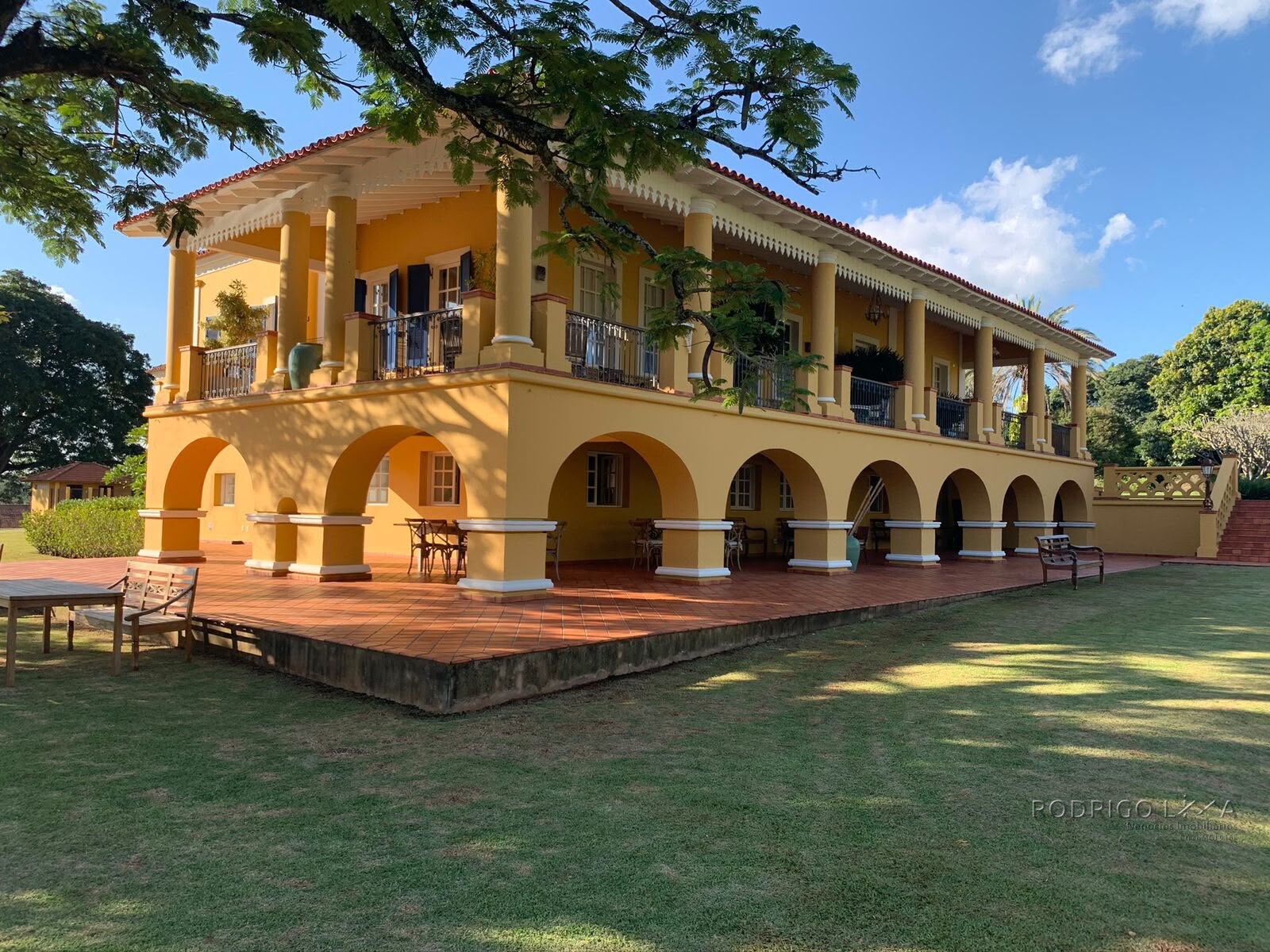 Fazenda para venda na região de Cajuru SP