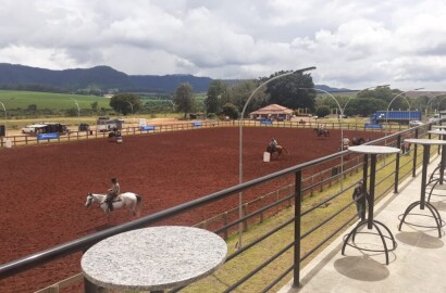 Fazenda Haras para venda na região de São Pedro SP