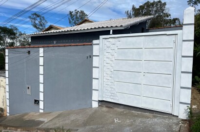 Casa a venda em São Lourenço - MG.