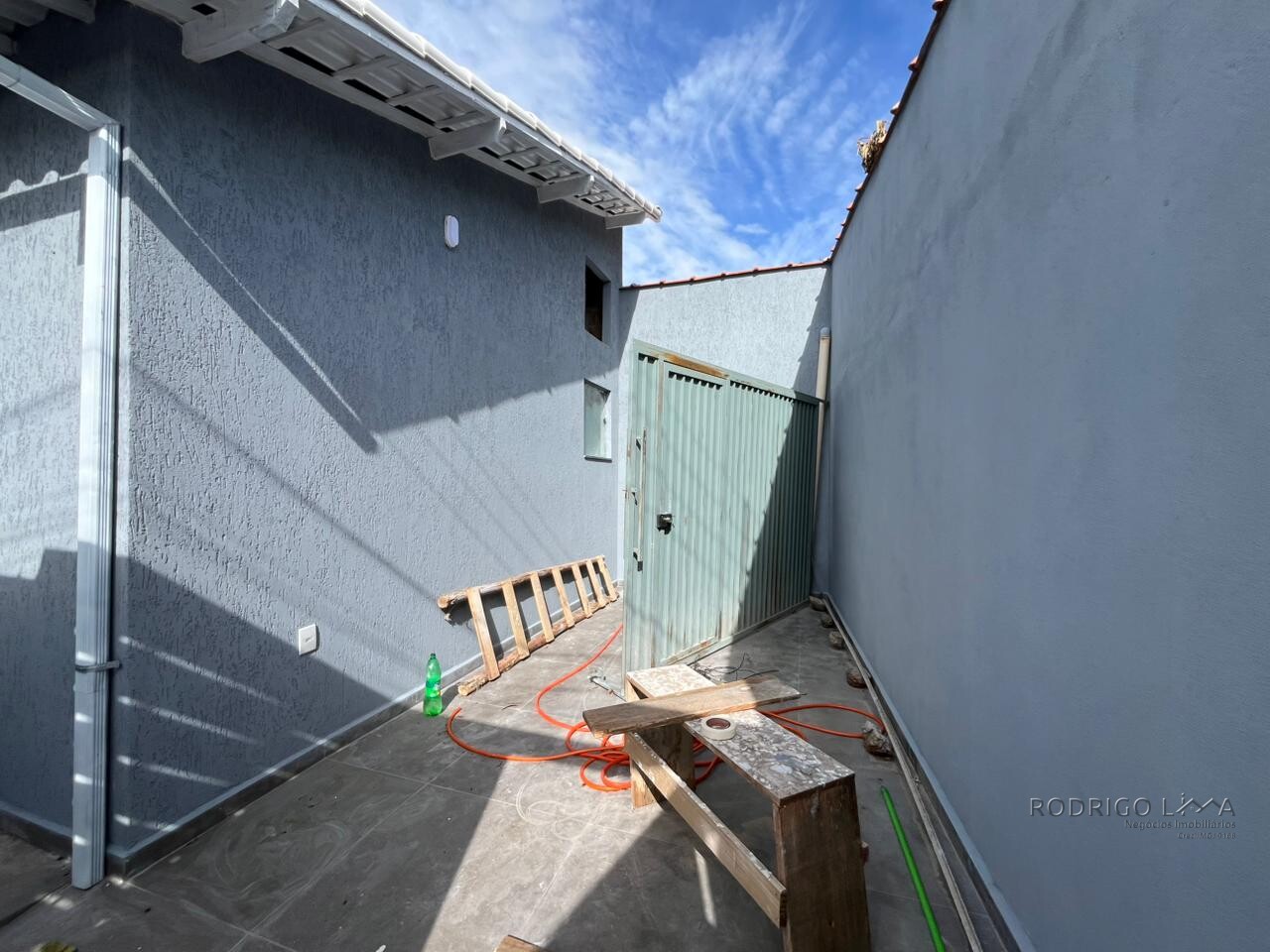 Casa a venda em São Lourenço - MG.