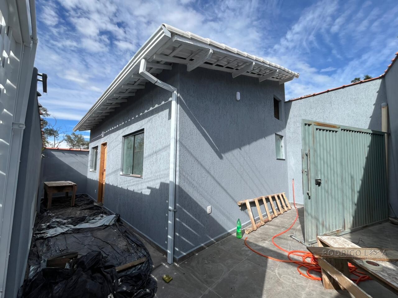 Casa a venda em São Lourenço - MG.