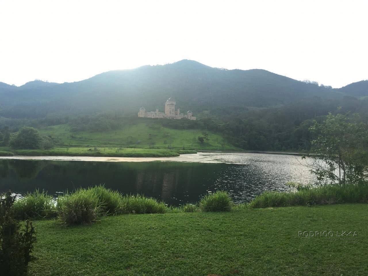 Propriedade Castelo Monalisa para venda em São João Nepomucemo MG