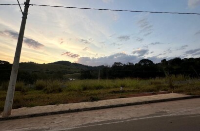 Lote para venda em condomínio de alto padrão em São Lourenço - MG.