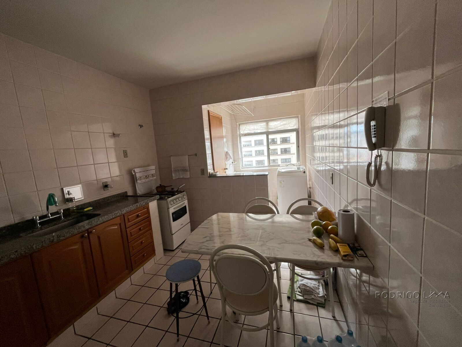Apartamento para venda no centro de São Lourenço MG