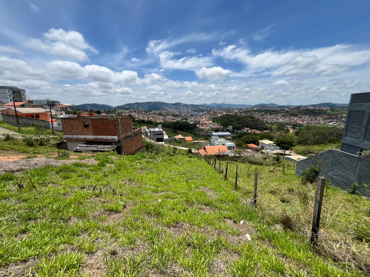 Lote para venda em São Lourenço - MG.