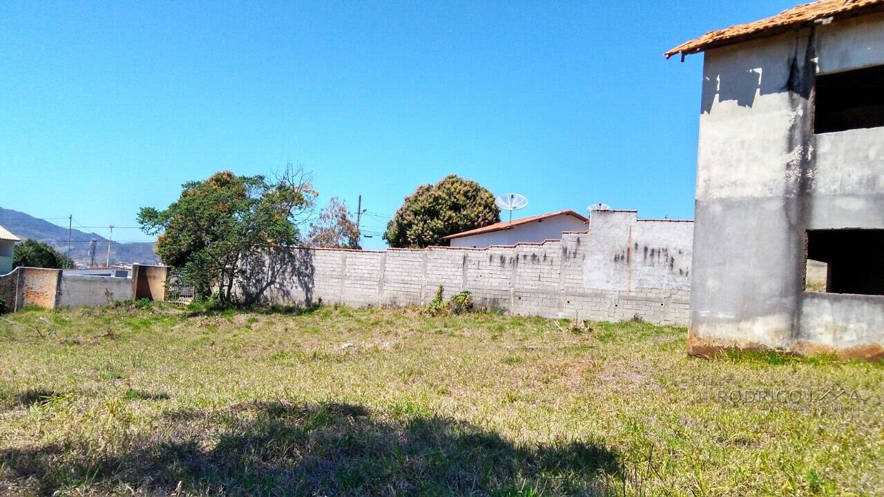 Lote em bairro nobre para venda em São Lourenço MG.