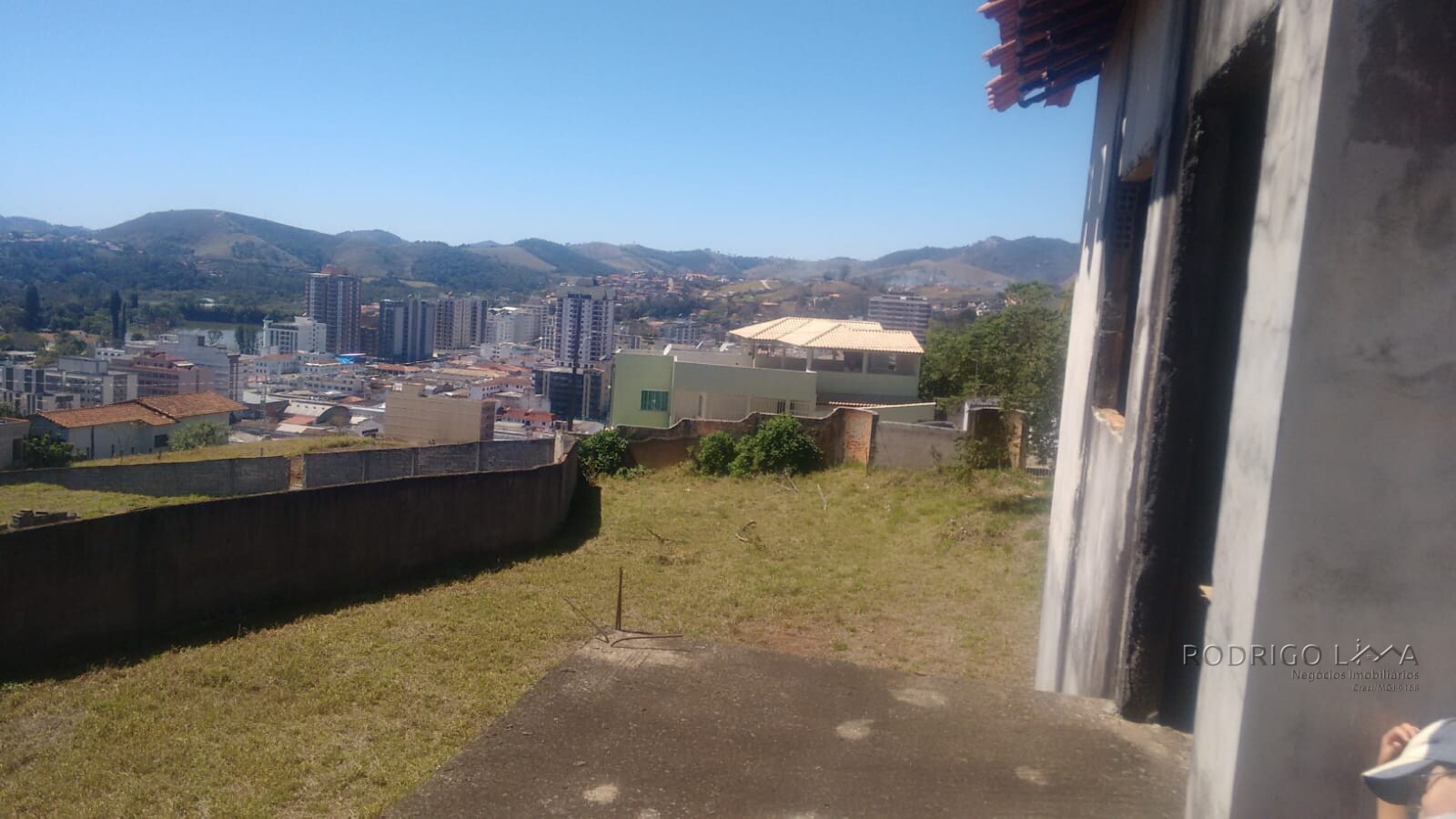 Lote em bairro nobre para venda em São Lourenço MG.