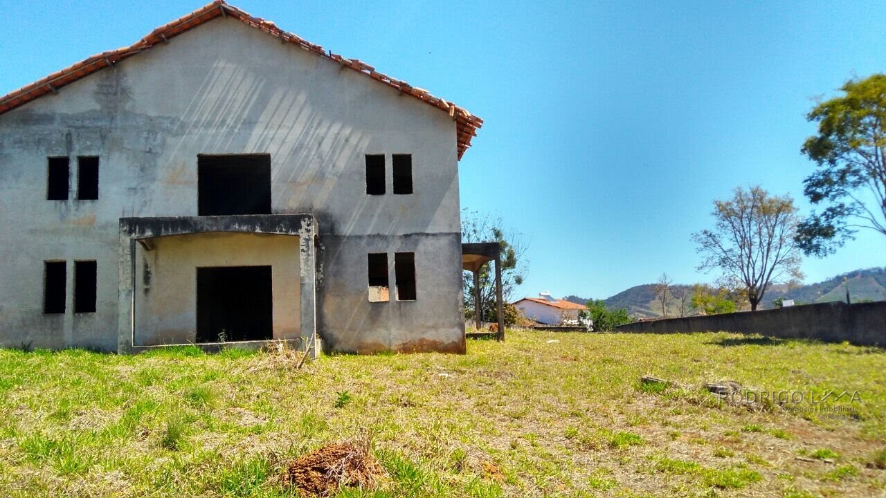Lote em bairro nobre para venda em São Lourenço MG.