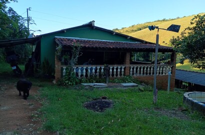 Lindo Sítio em Pouso Alto (Taboão)