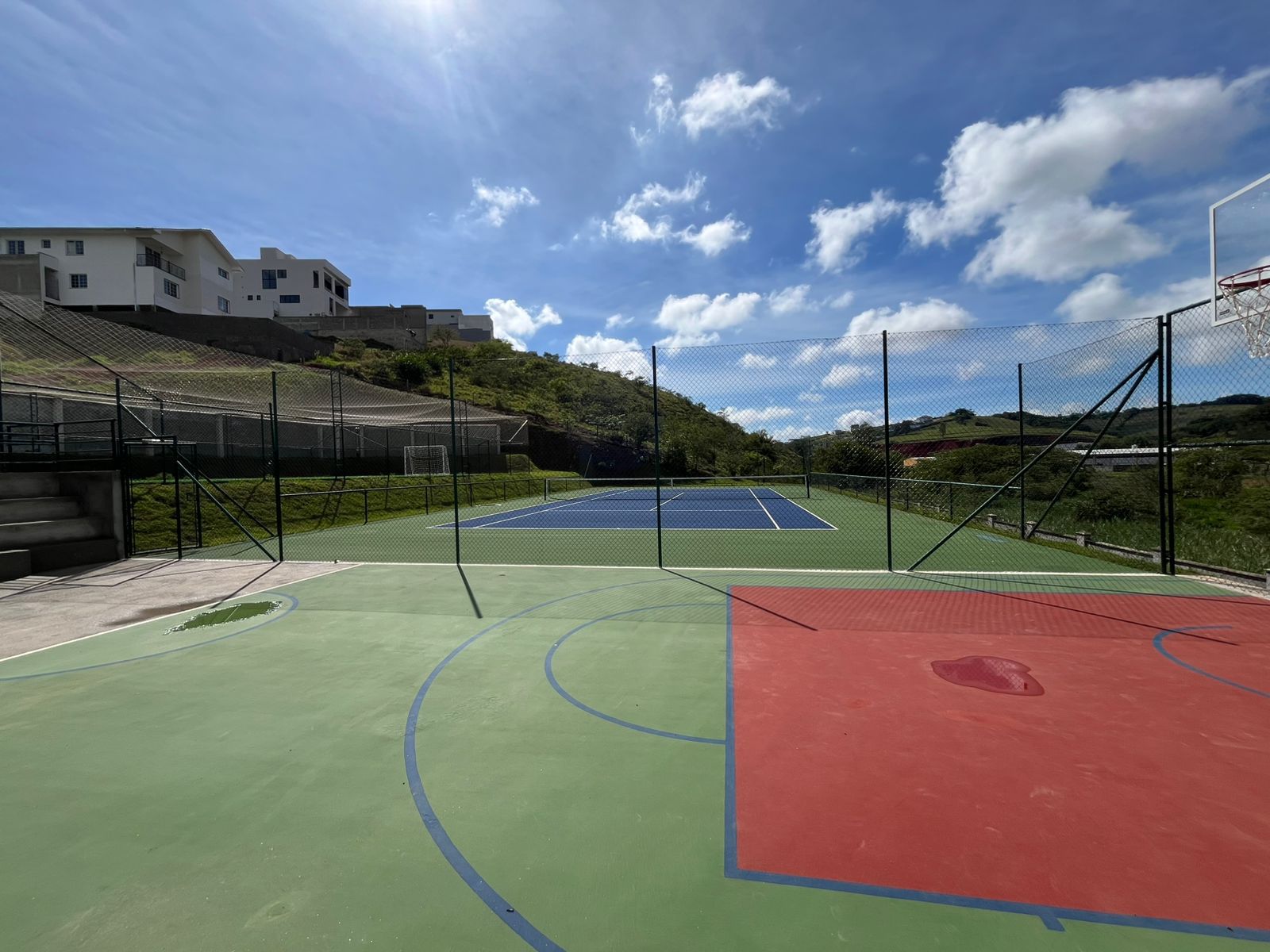 Lote para venda em condomínio de alto padrão em São Lourenço - MG.