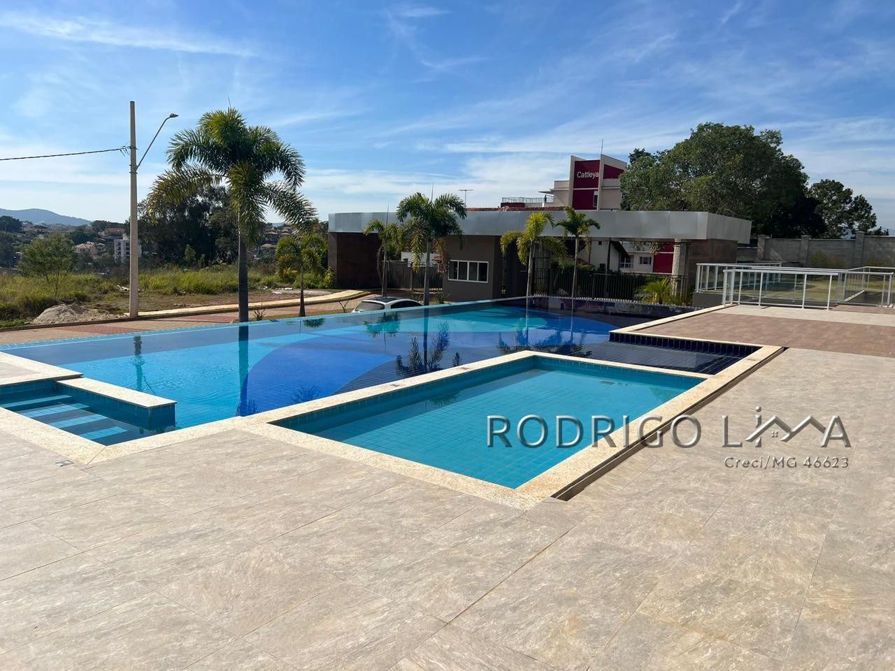 Lote para venda em condomínio de alto padrão em São Lourenço - MG.