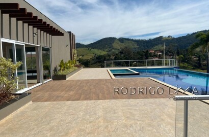 Lote para venda em condomínio de alto padrão em São Lourenço - MG.