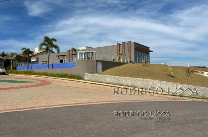 Lote para venda em condomínio de alto padrão em São Lourenço - MG.