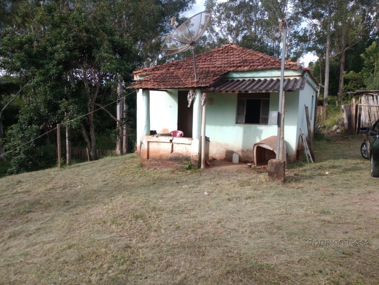 Terreno com casa para venda em Soledade de Minas MG