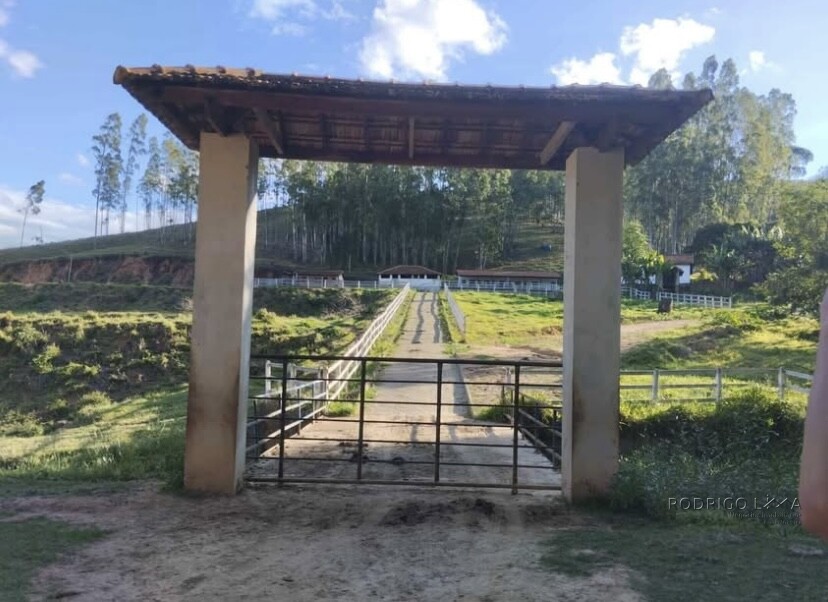 Lindo sítio encantador para venda próximo a São Lourenço Mg.