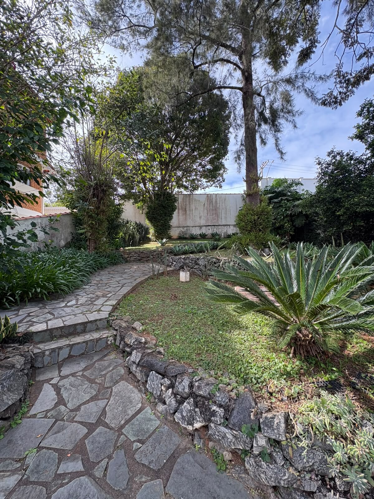 Lote para venda em bairro nobre de São Lourenço MG