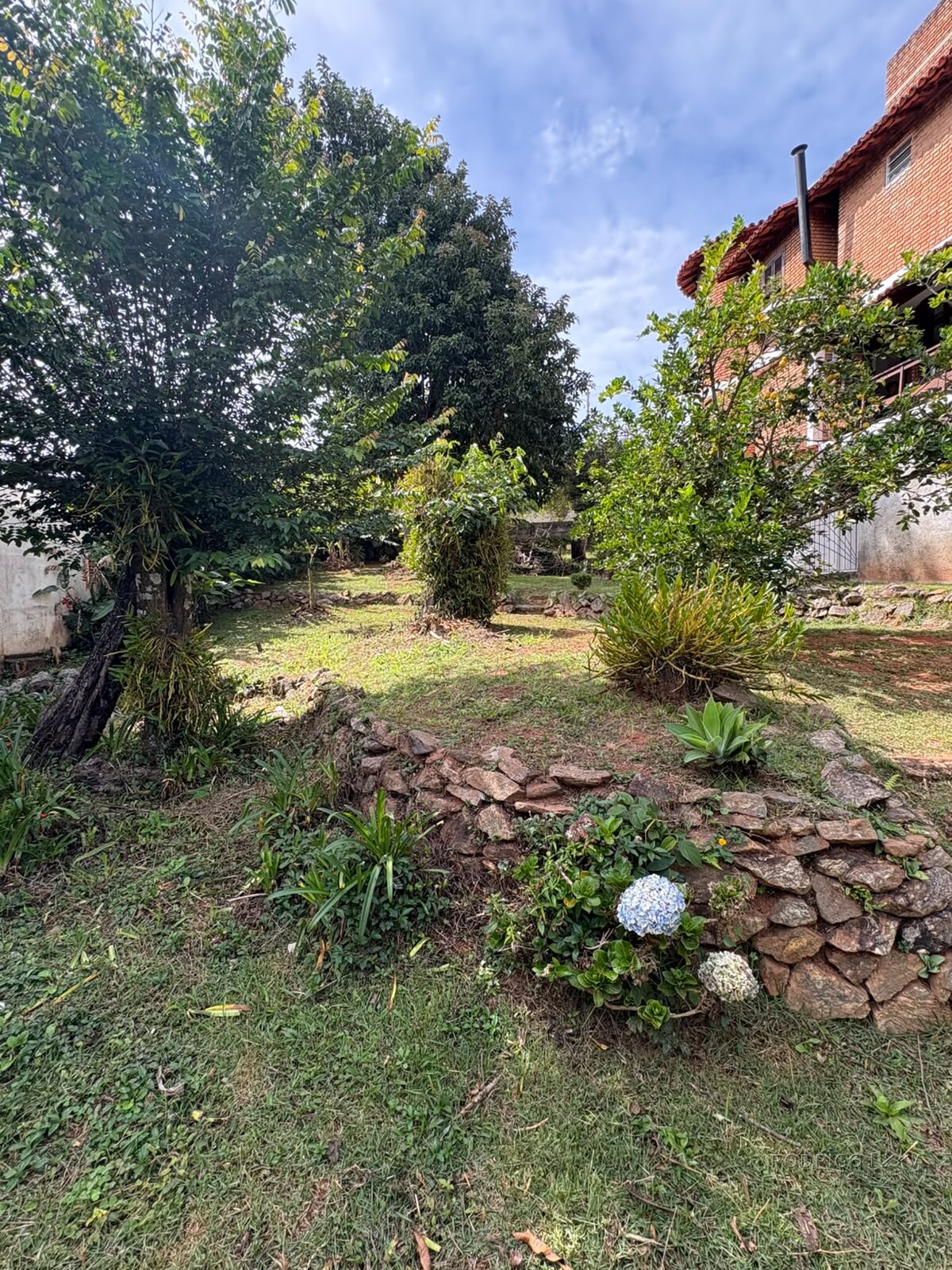 Lote para venda em bairro nobre de São Lourenço MG
