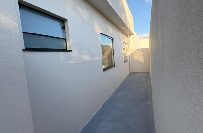Casa nova para venda em São Lourenço MG