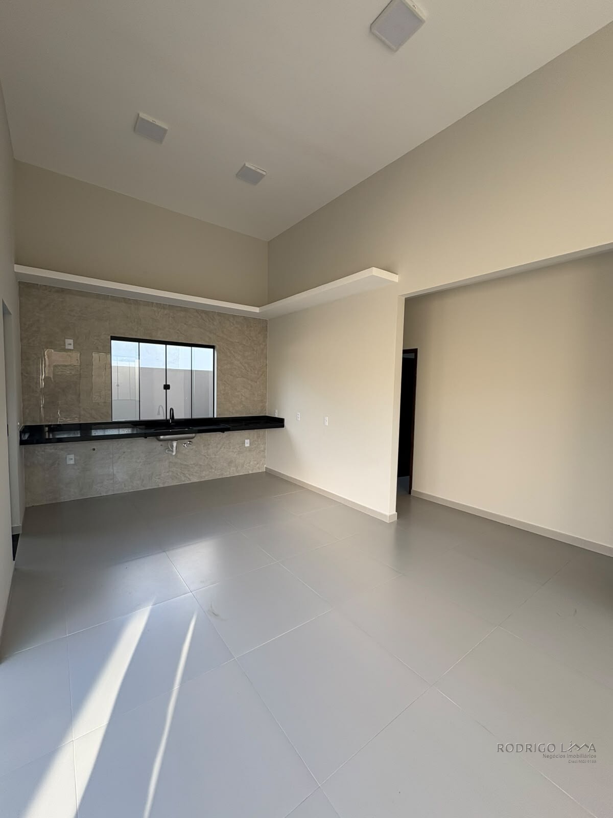 Casa nova para venda em São Lourenço MG