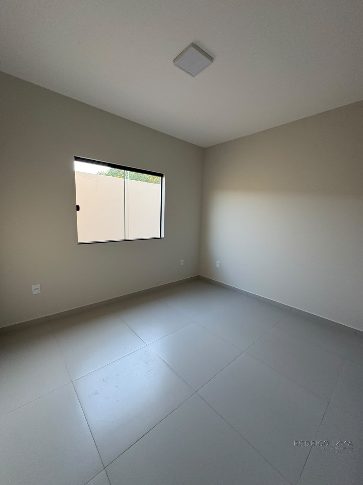 Casa nova para venda em São Lourenço MG