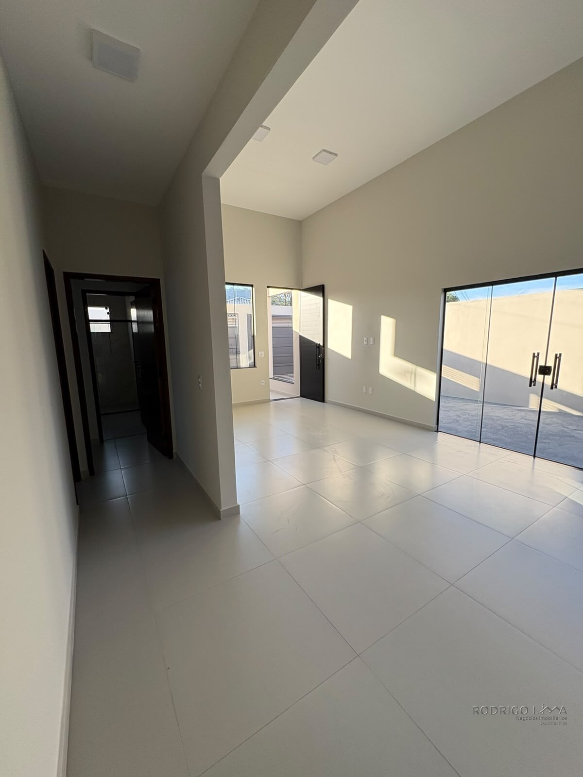 Casa nova para venda em São Lourenço MG