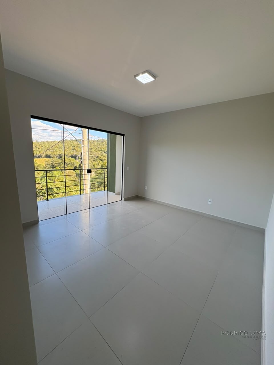 Lindo sobrado pra venda em São Lourenço MG