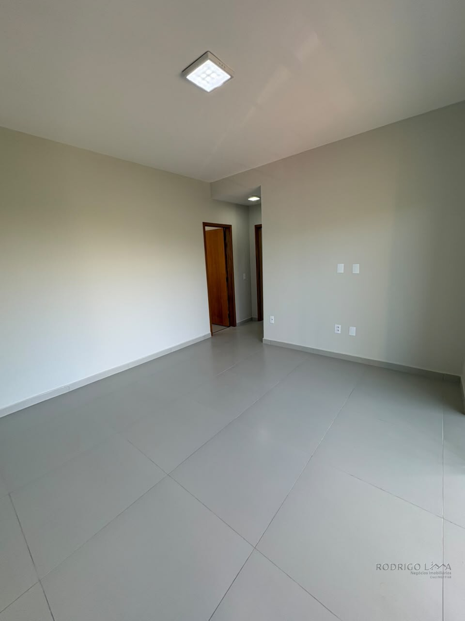 Lindo sobrado pra venda em São Lourenço MG