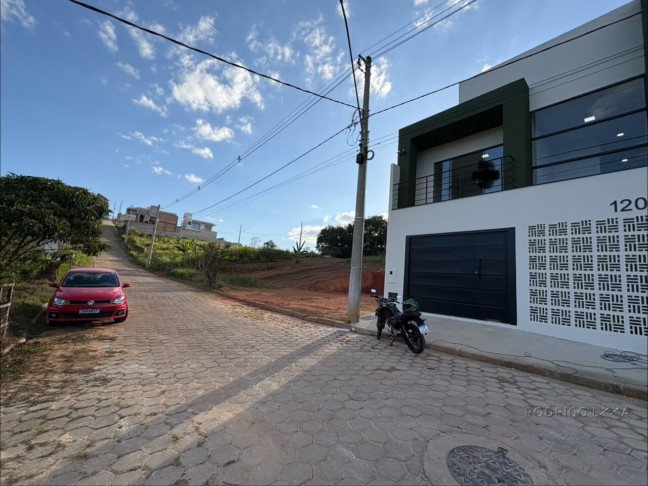 Lindo sobrado pra venda em São Lourenço MG