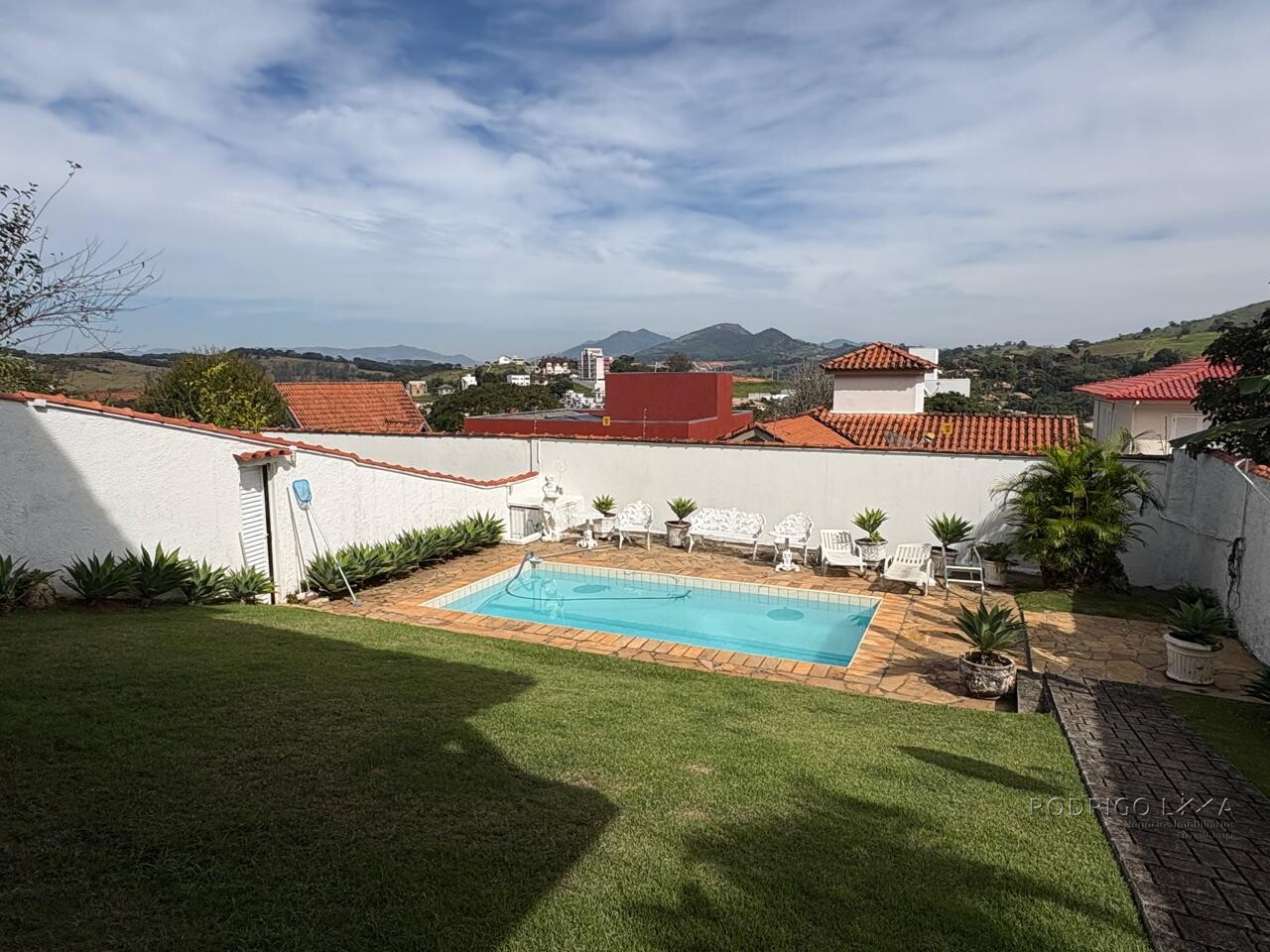 Casa Alto padrão para venda em São Lourenço MG