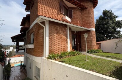 Casa Alto padrão para venda em São Lourenço MG