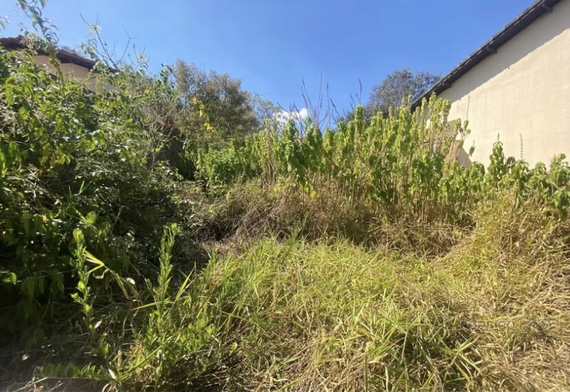 Ótimo terreno para venda em São Lourenço MG.