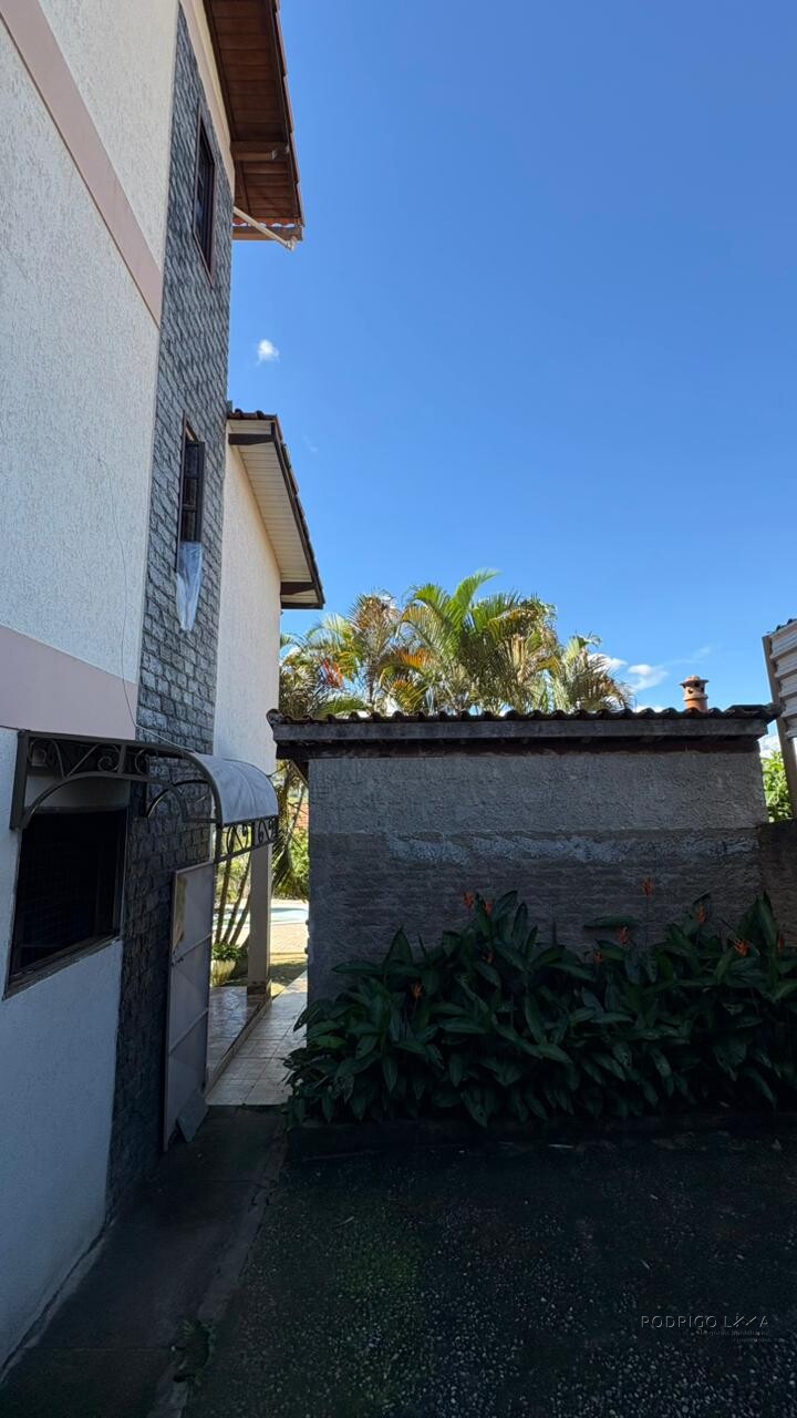 Casa alto padrão para venda em Lambari MG