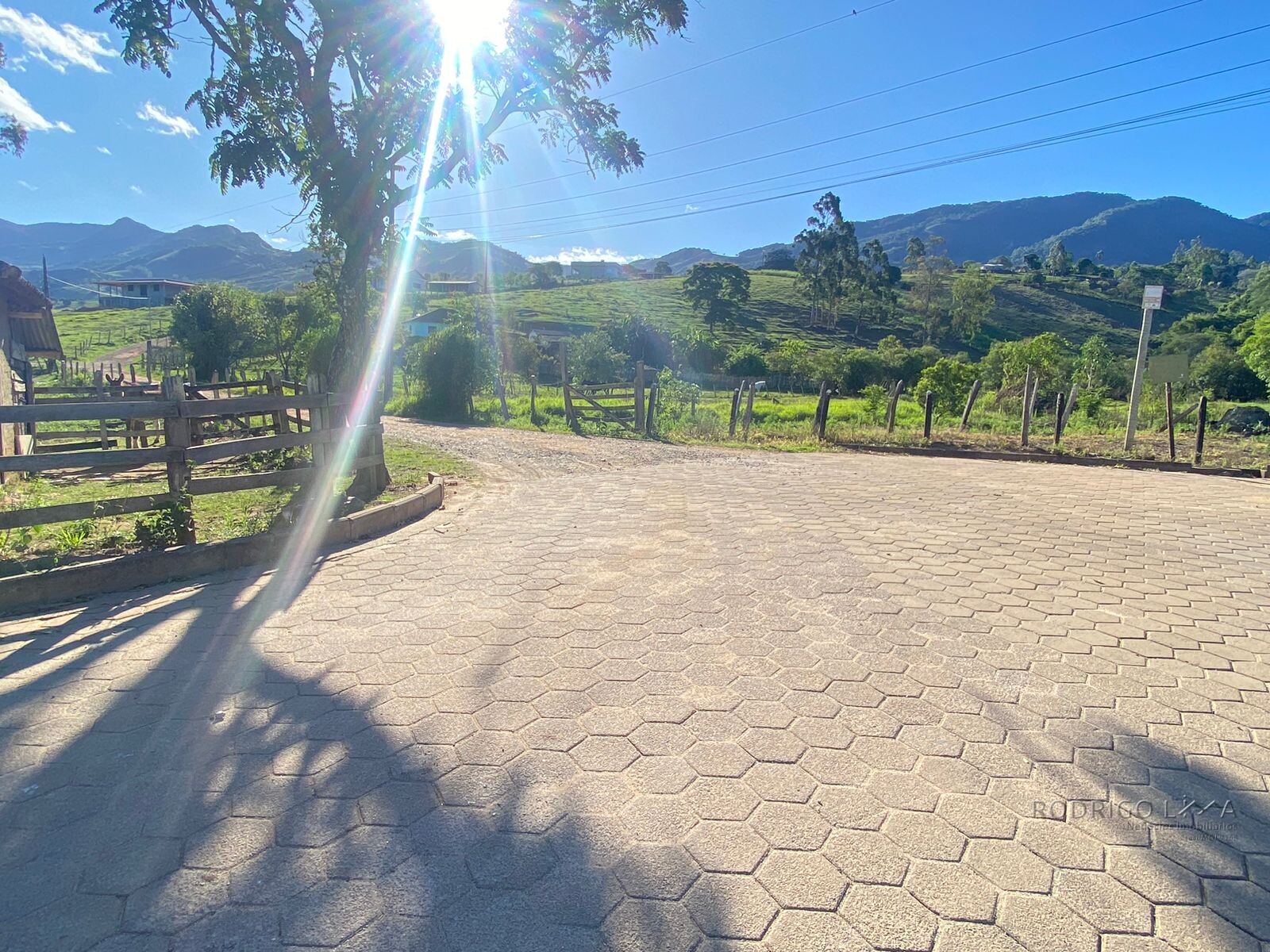 Linda área rural para venda em Dom Viçoso MG.