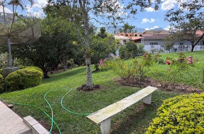 Casa para venda em Dom Viçoso MG