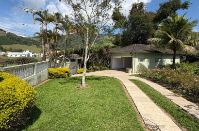 Casa para venda em Dom Viçoso MG