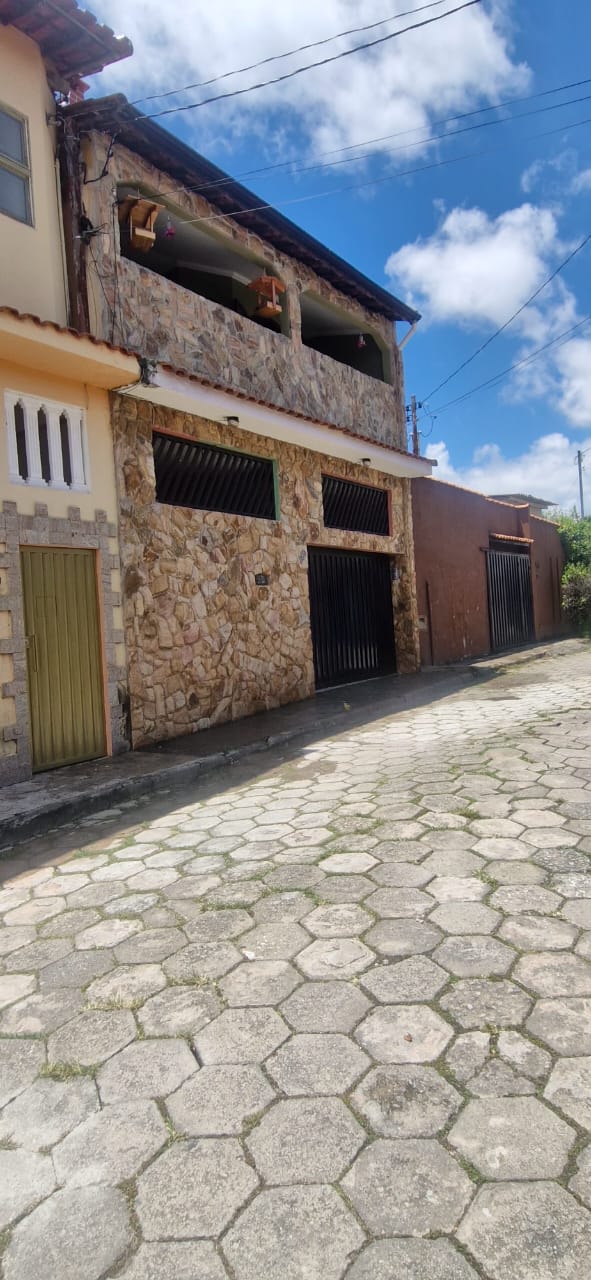 Linda casa a venda em São Lourenço MG