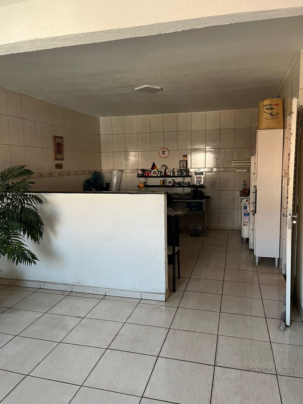 Duas casas pelo preço de uma para venda em São Lourenço - MG.