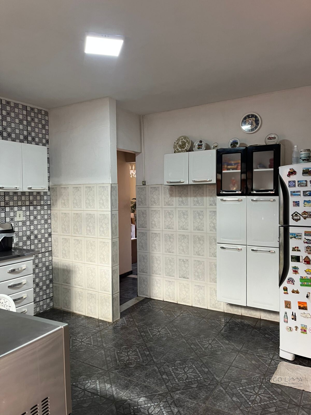 Duas casas pelo preço de uma para venda em São Lourenço - MG.